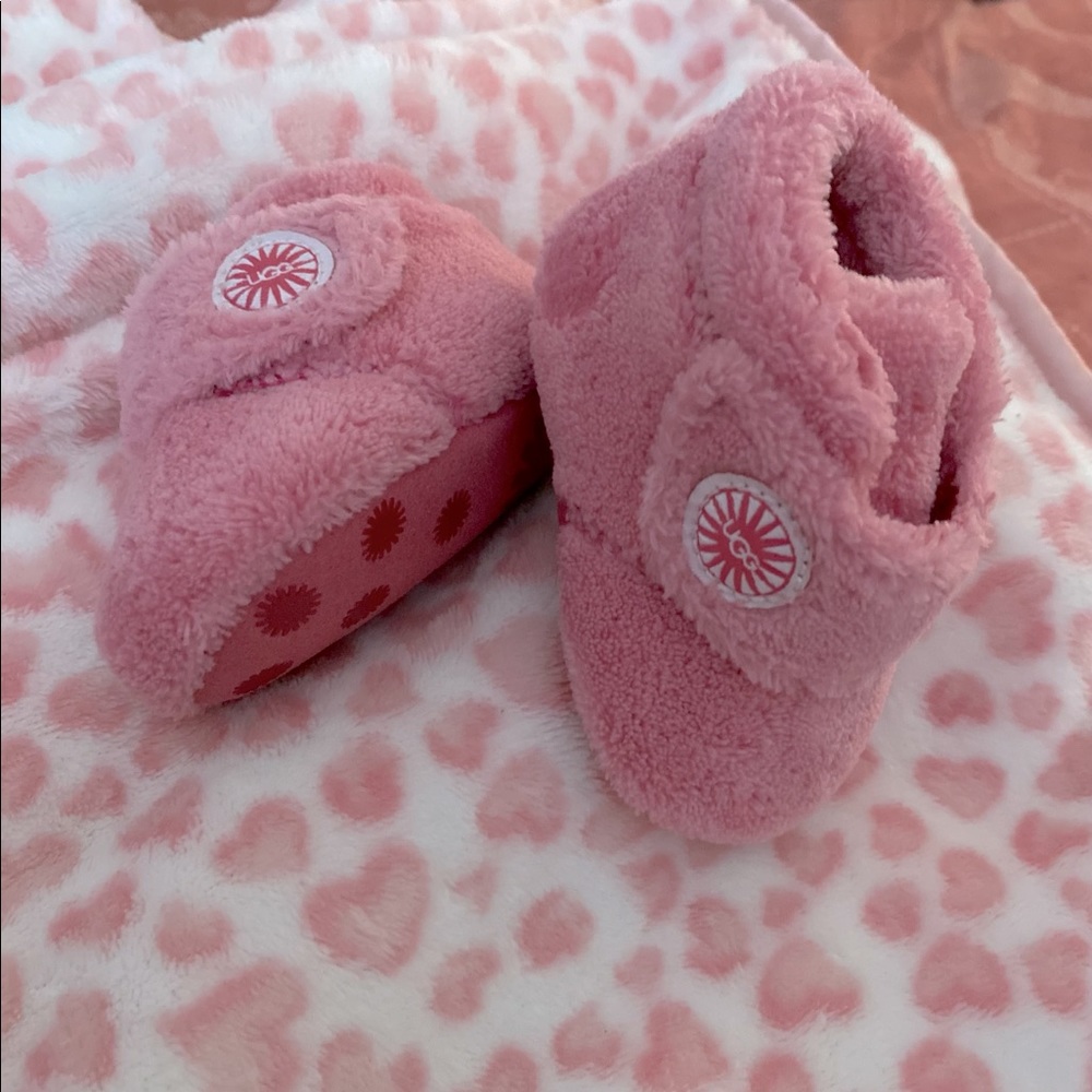 Baby shoes